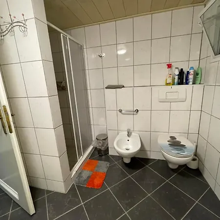 Ferien-Monteur-Wohnung Am Bach Im Gruenen Mit 3 Schlafzimmer Hemer Extérieur photo