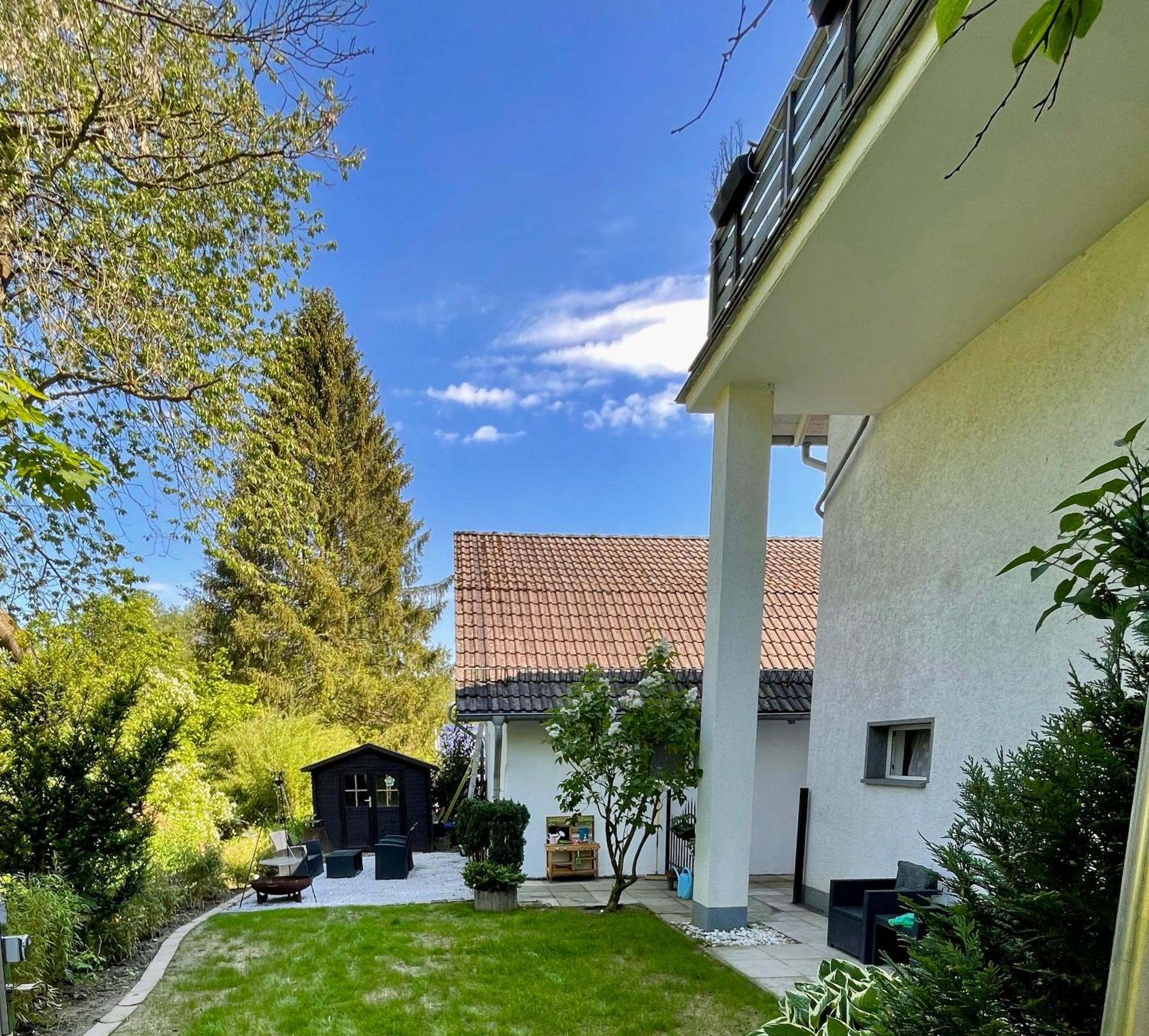 Ferien-monteur-wohnung Am Bach Im Gruenen Mit 3 Schlafzimmer Appartement Hemer